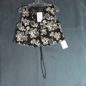 Milk & Honey Cardigan Vest Womens Medium Black Floral Crochet Cropped Boho NWT